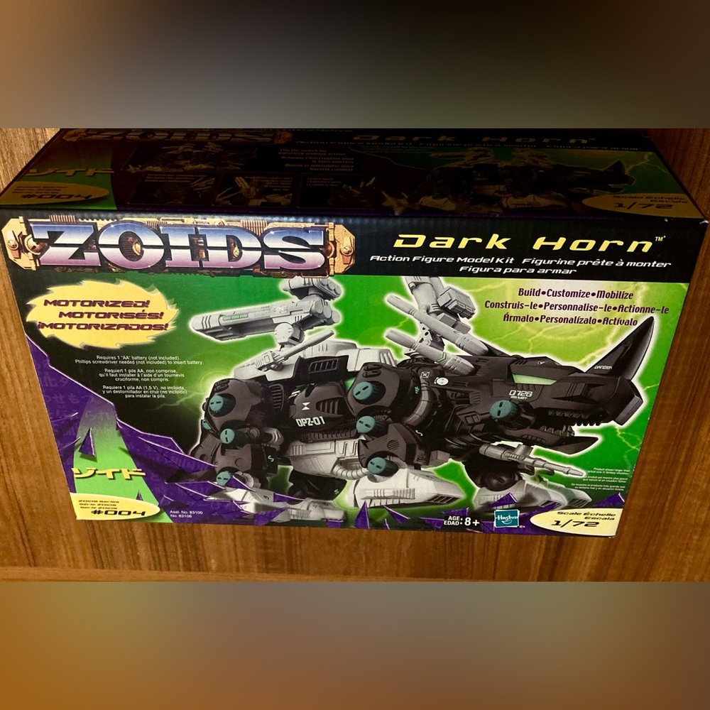 Dark Horn Action Figure Model Kit - Black and Gray